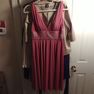 Like new, great for semi-formal!